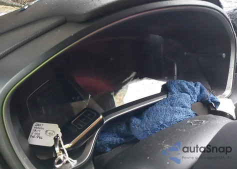 2017 Honda Cr-V Touring z USA, uszkodzony, nr VIN 2HKRW2H90HH614677